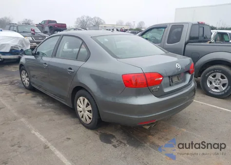 2014 Volkswagen Jetta 2.0L S z USA, uszkodzony, nr VIN 3VW2K7AJ9EM307798
